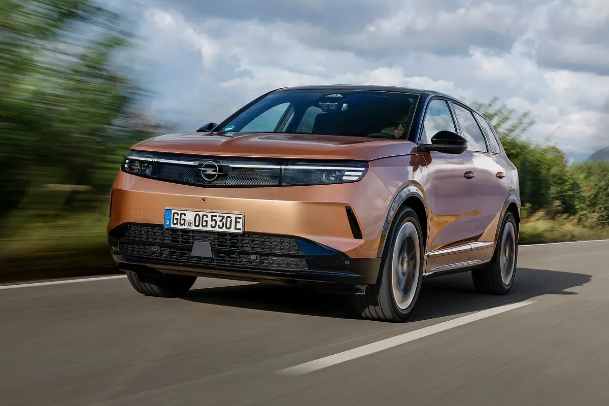 Opel Grandland exterior 2