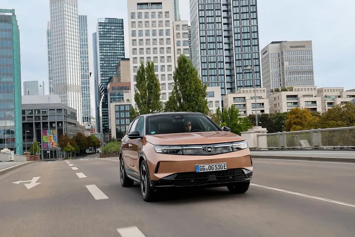 Opel Grandland exterior 9