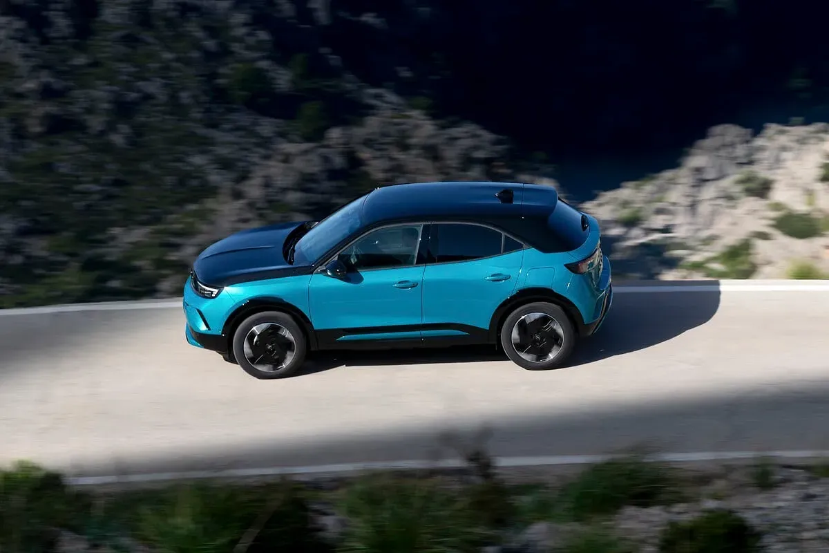 Opel Mokka exterior 18