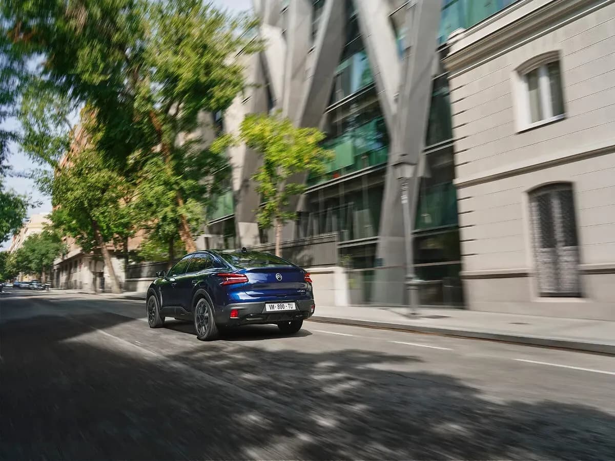 Citroen C4 exterior 11