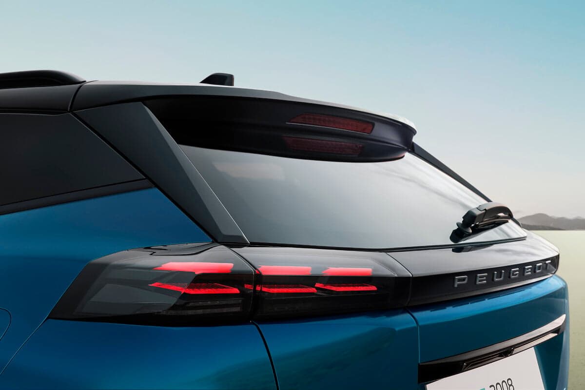 Peugeot 2008 exterior 9