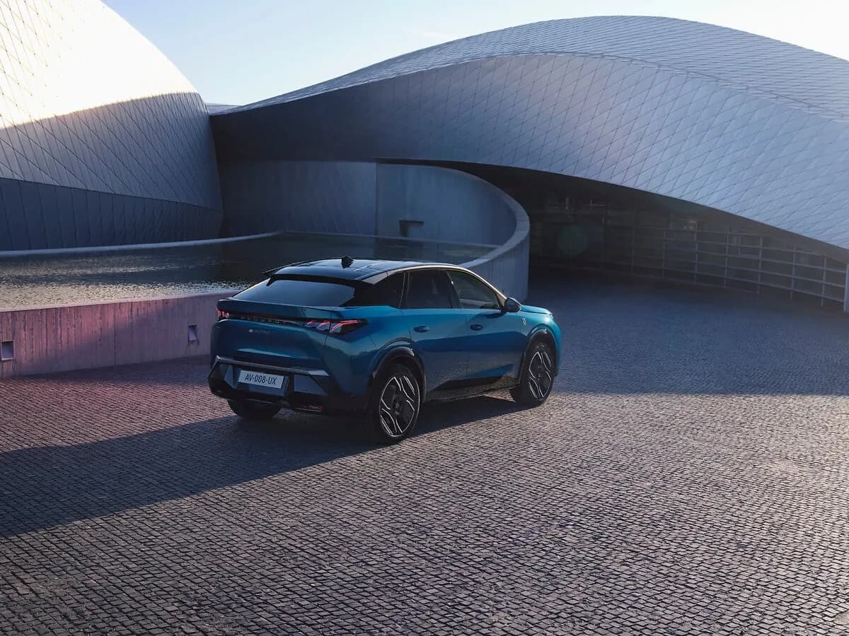 Peugeot 3008 exterior 5