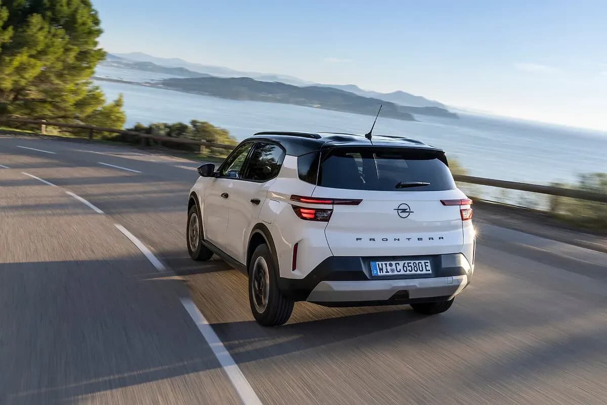 Opel Frontera exterior 3