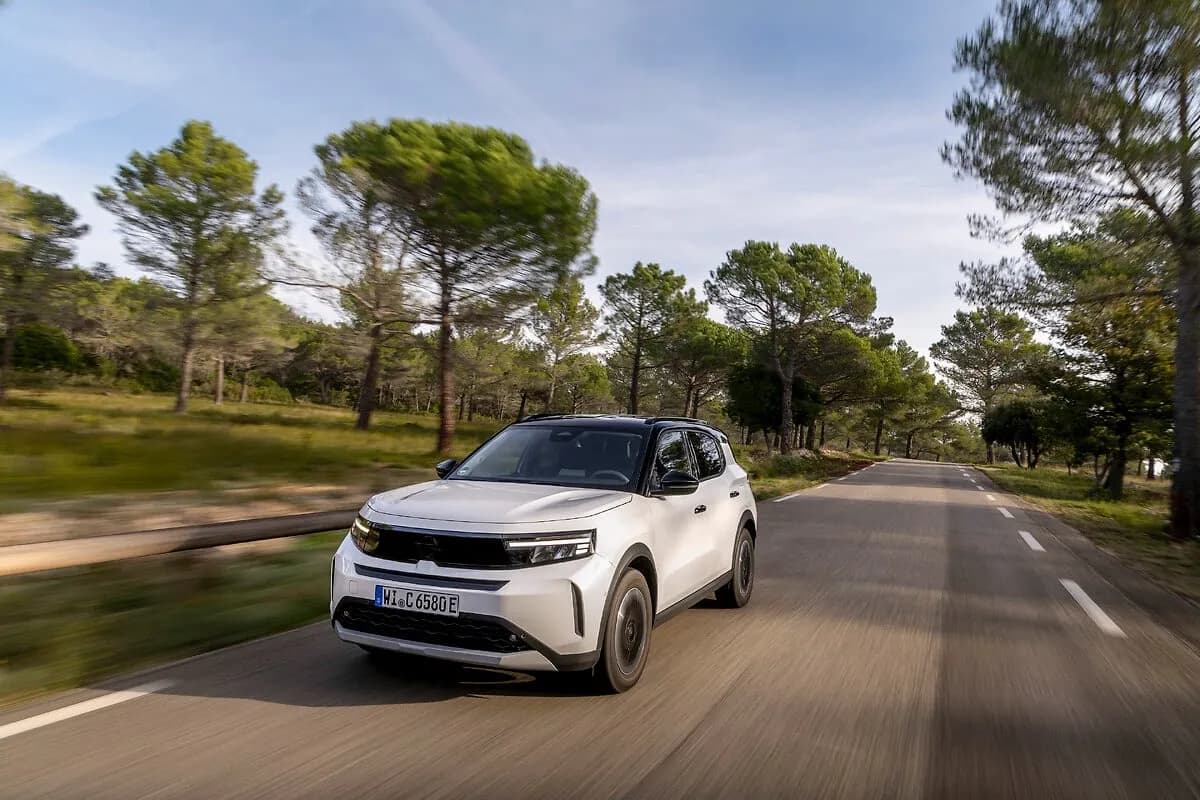 Opel Frontera exterior 5