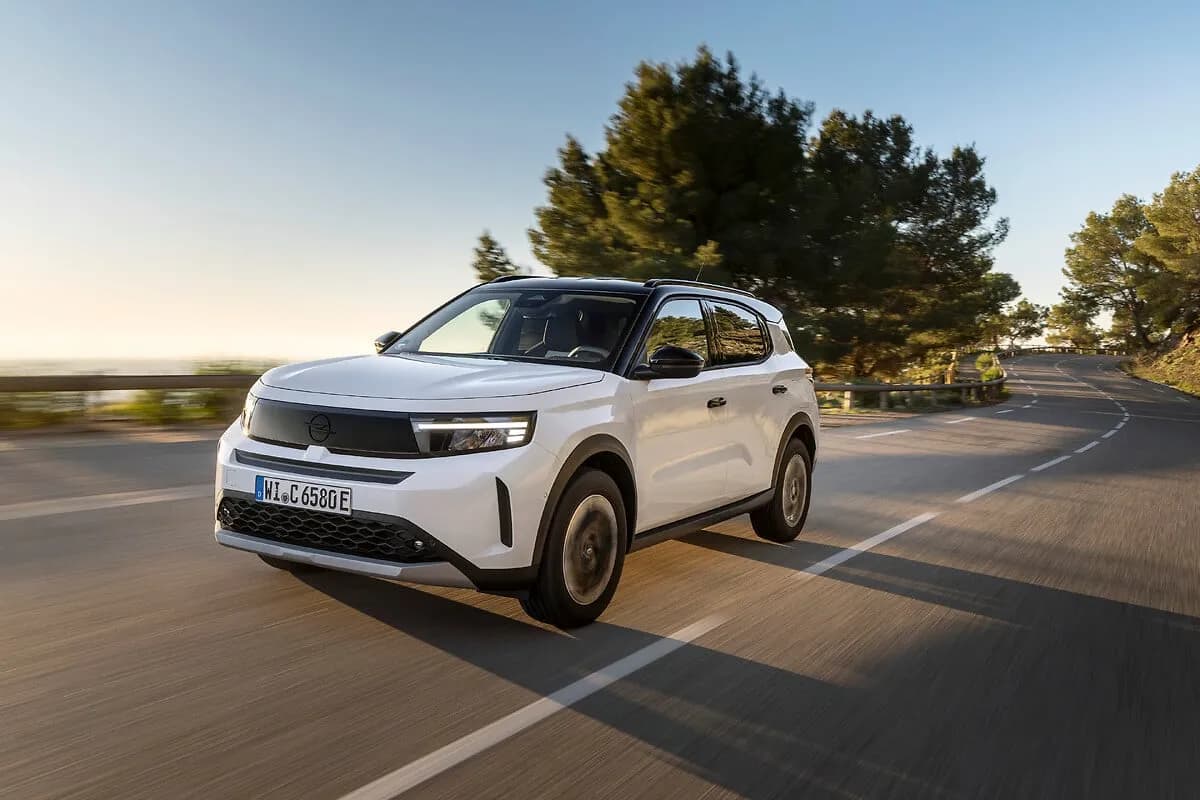 Opel Frontera exterior 14