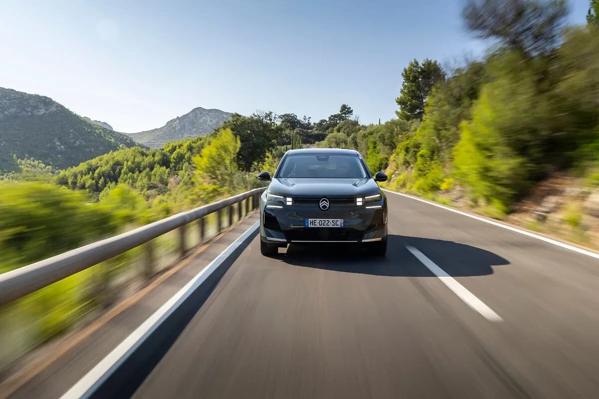 Citroen C5 Aircross exterior 1